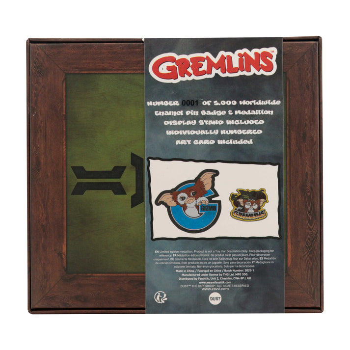 Gremlins Limited Edition Medallion and Pin Set Medallion