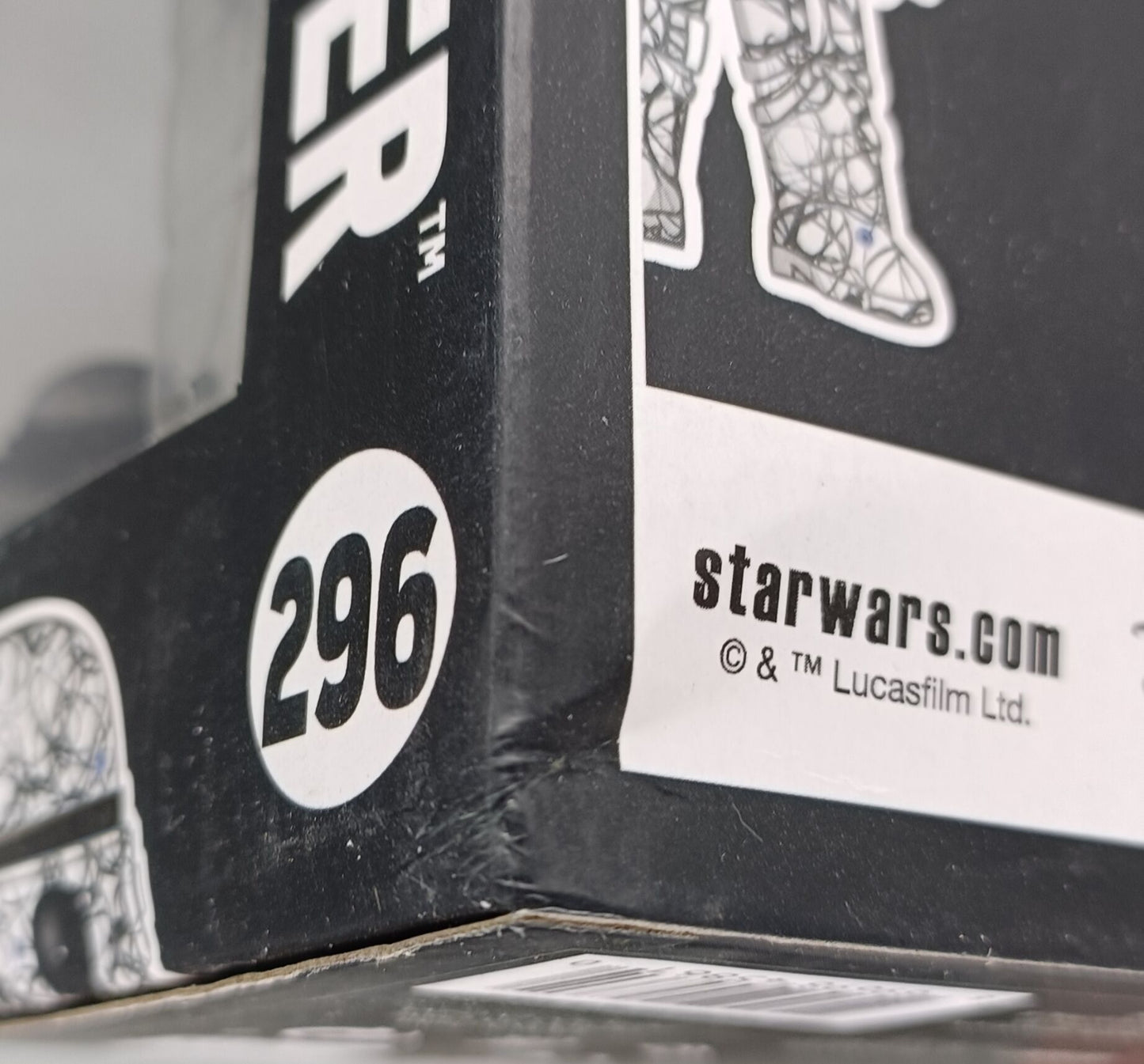 296 Stormtrooper (Futura) - Star Wars - Funko POP - Box Damaged