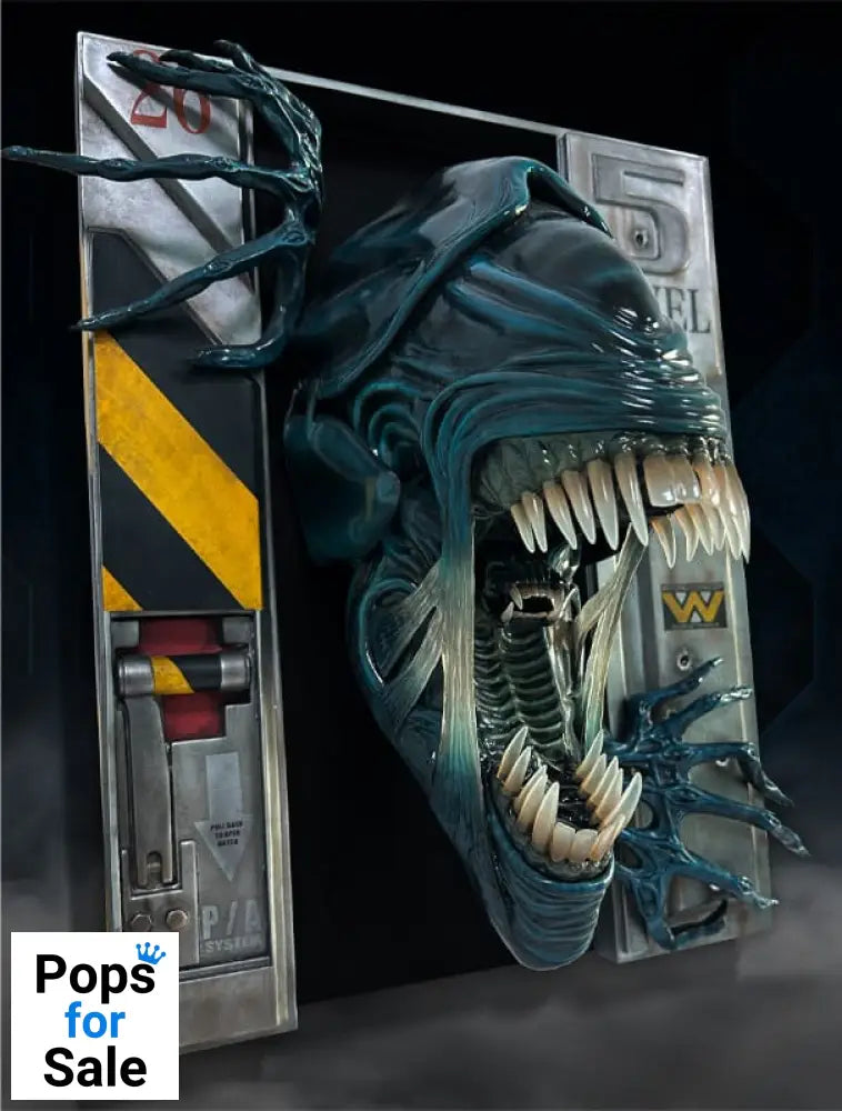 Aliens Wall Sculpture 1/2 Alien Queen 51 x 41 x 25 cm