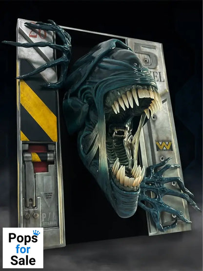 Aliens Wall Sculpture 1/2 Alien Queen 51 x 41 x 25 cm