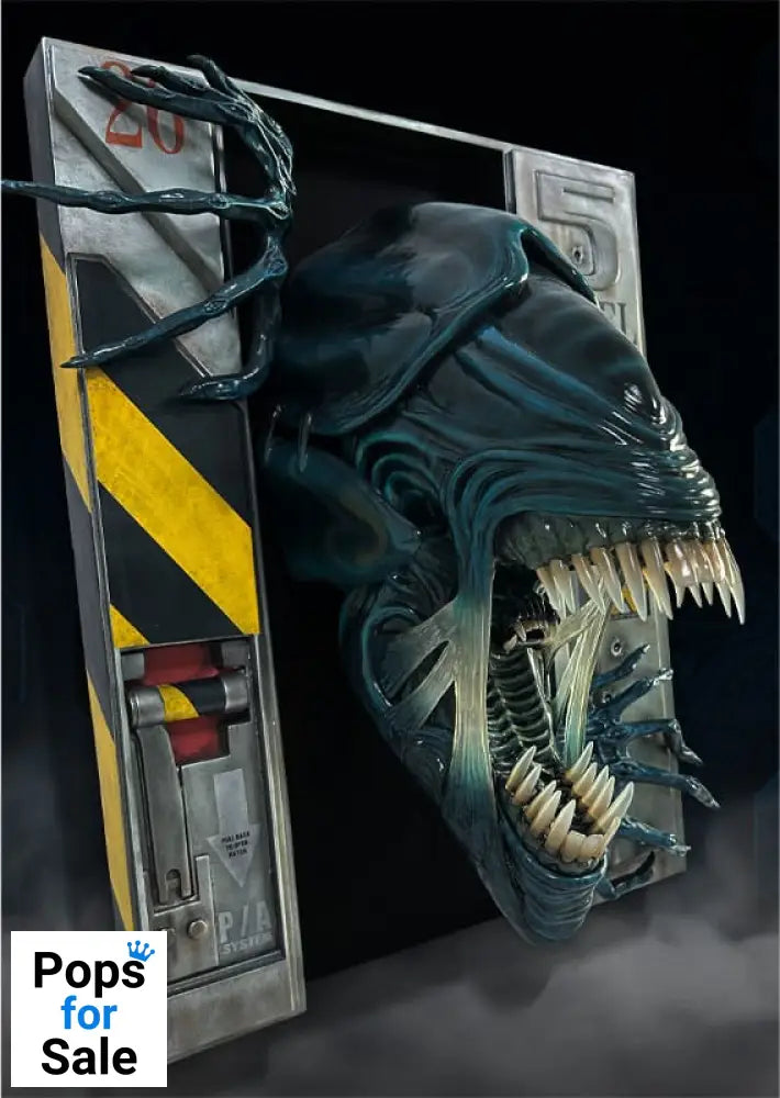 Aliens Wall Sculpture 1/2 Alien Queen 51 x 41 x 25 cm