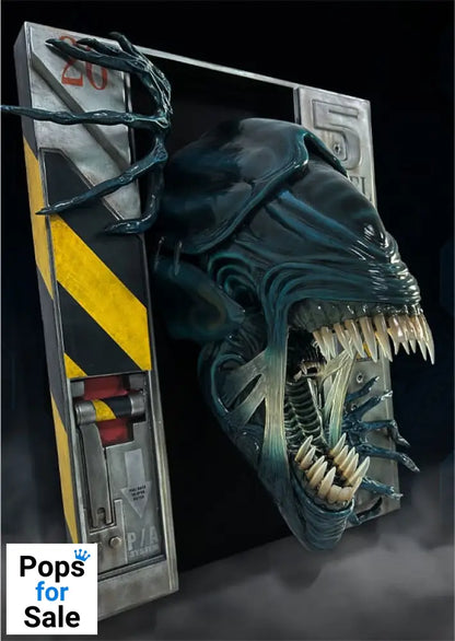 Aliens Wall Sculpture 1/2 Alien Queen 51 x 41 x 25 cm