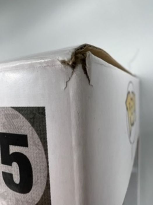 #75 Daenerys Targaryen (Iron Throne) Deluxe Game of T Box Damaged Funko POP