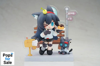Arknights PVC Statue Dessert Time Series Q-figure Blaze 11 cm