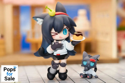 Arknights PVC Statue Dessert Time Series Q-figure Blaze 11 cm Statues