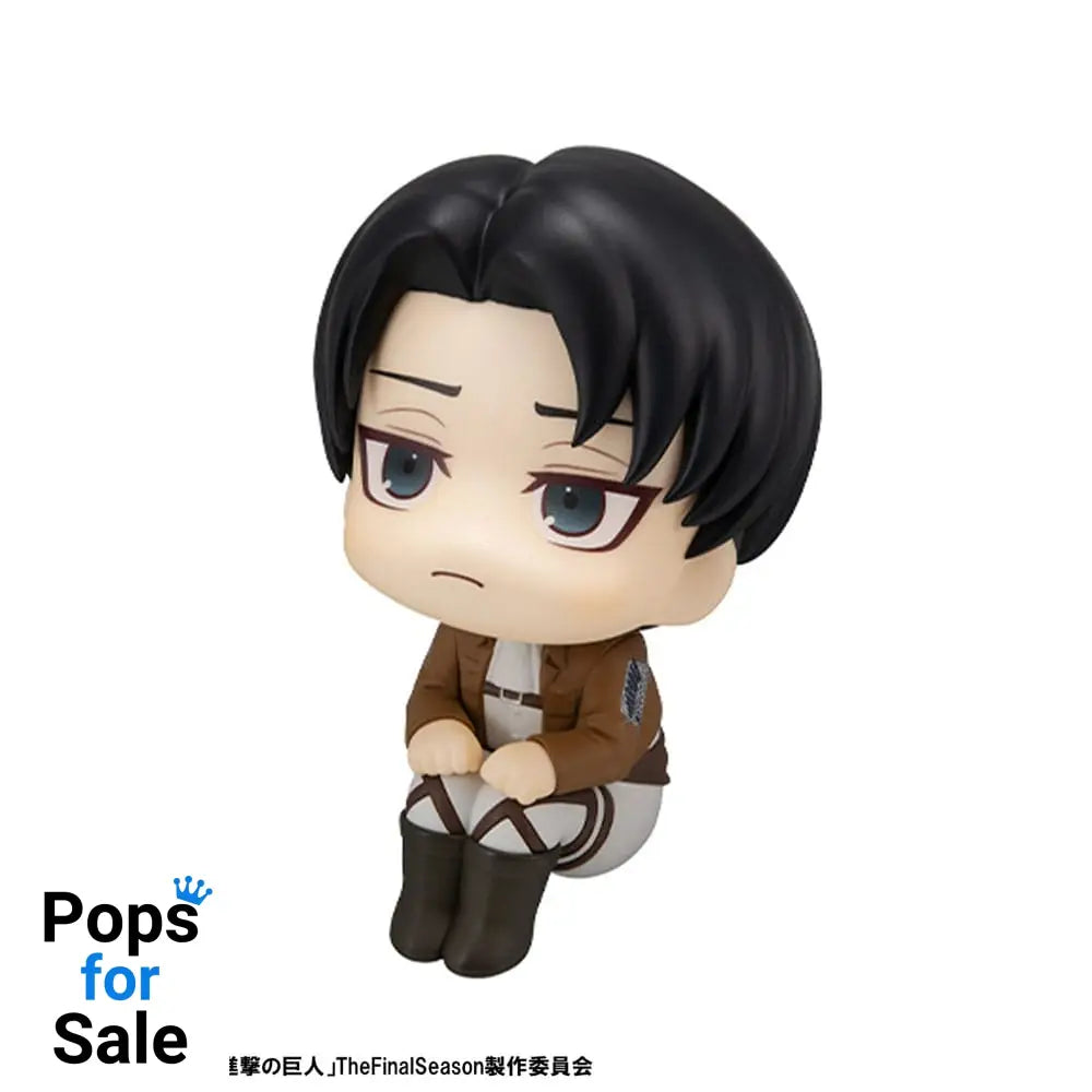Attack on Titan Look Up PVC Statue Levi 11 cm