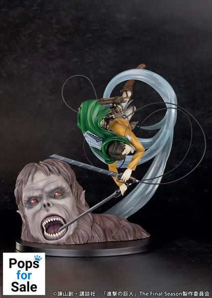 Attack on Titan PVC Statue 1/7 Levi vs Beast Titan Ver. 28 cm