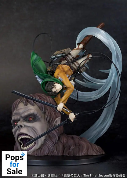Attack on Titan PVC Statue 1/7 Levi vs Beast Titan Ver. 28 cm
