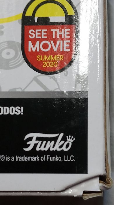 #906 Roller Skating Stuart - 10 Inch - Minions - Box Damaged Funko POP