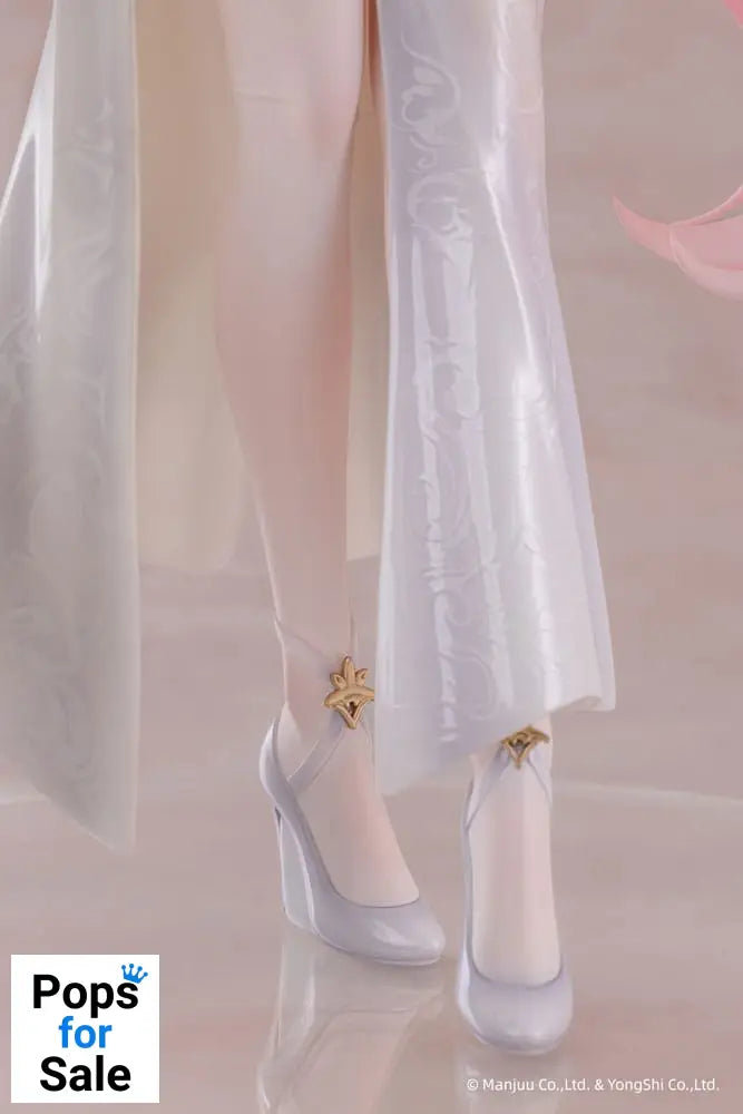 Azur Lane PVC Statue 1/6 Theseus: New Year's White Plumage Ver. 27 cm