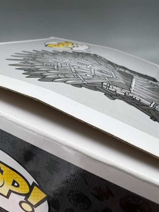 #38 Iron Throne - 6 Inch - Game of Thrones - 2015 Box Damaged Funko POP