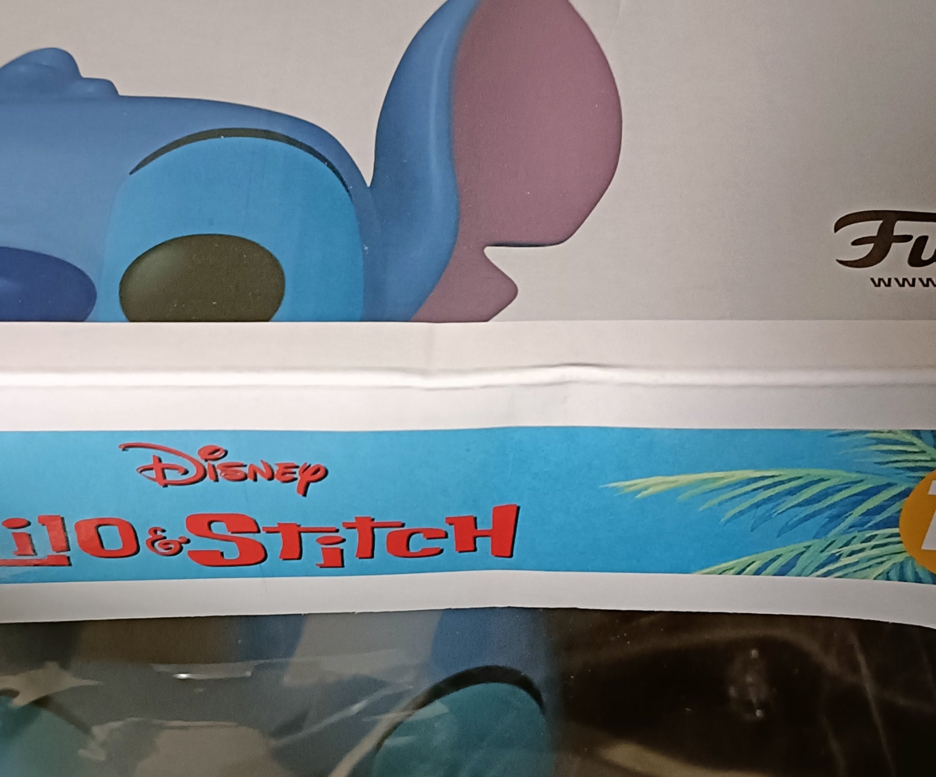 1046 Smiling Seated Stitch - 10 Inch - Disney Lilo & Stitch - Box Damaged Funko POP