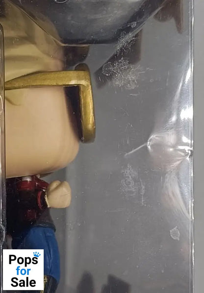 Captain Marvel vs Chun-Li Capcom (Blue Pants) - Damaged Box Funko POP