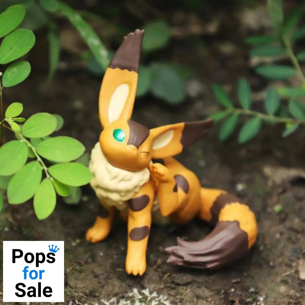 Castle in the Sky Mini Figures Pose Collection Fox Squirrel 5 cm Display (6)