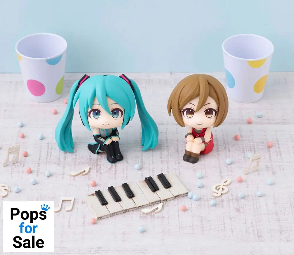 Character Vocal Series Look Up PVC Statue Hatsune Miku & Meiko Set (with gift) 11 cm Statues