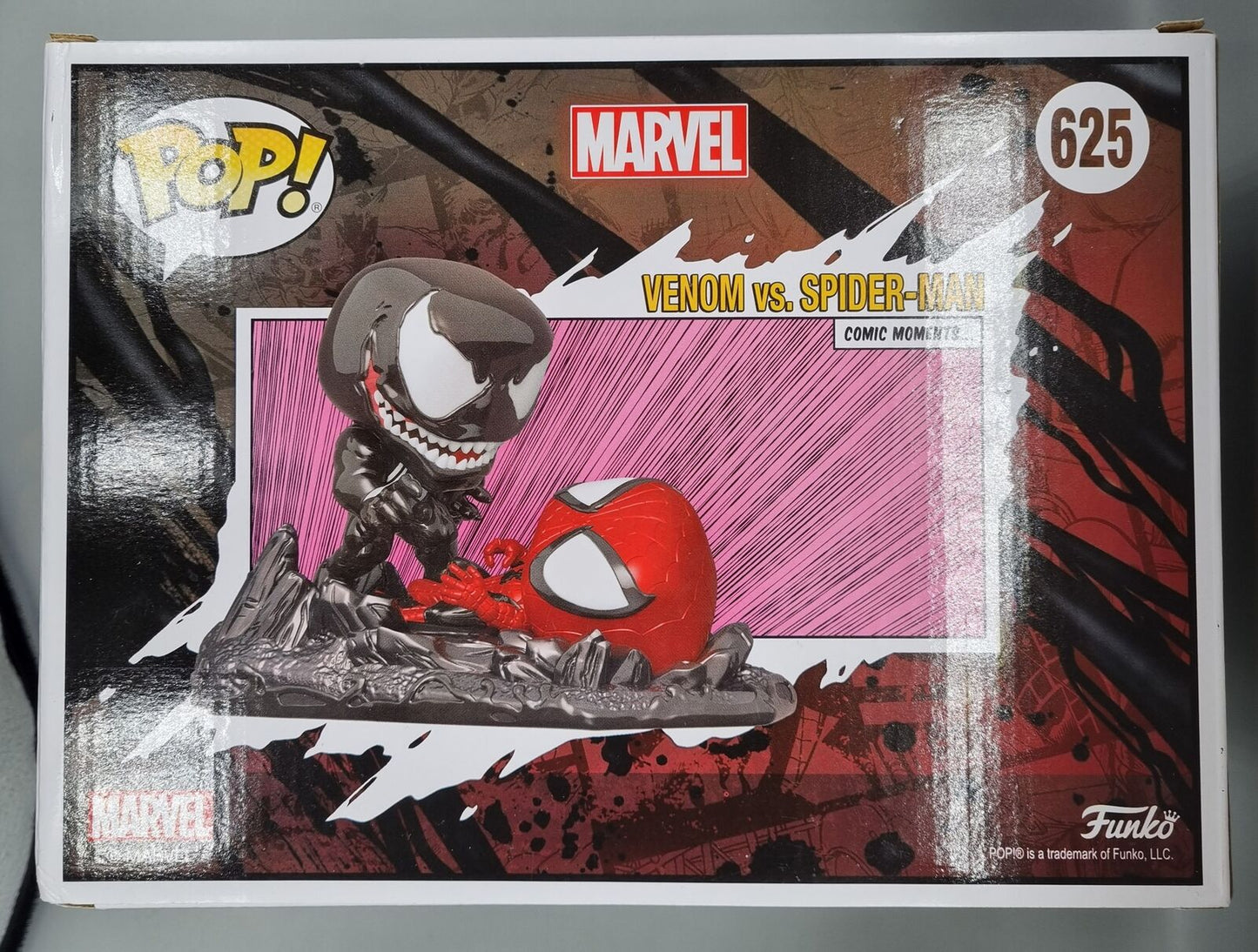 625 Venom vs. Spider-Man Comic Moment Metallic Marvel Funko POP