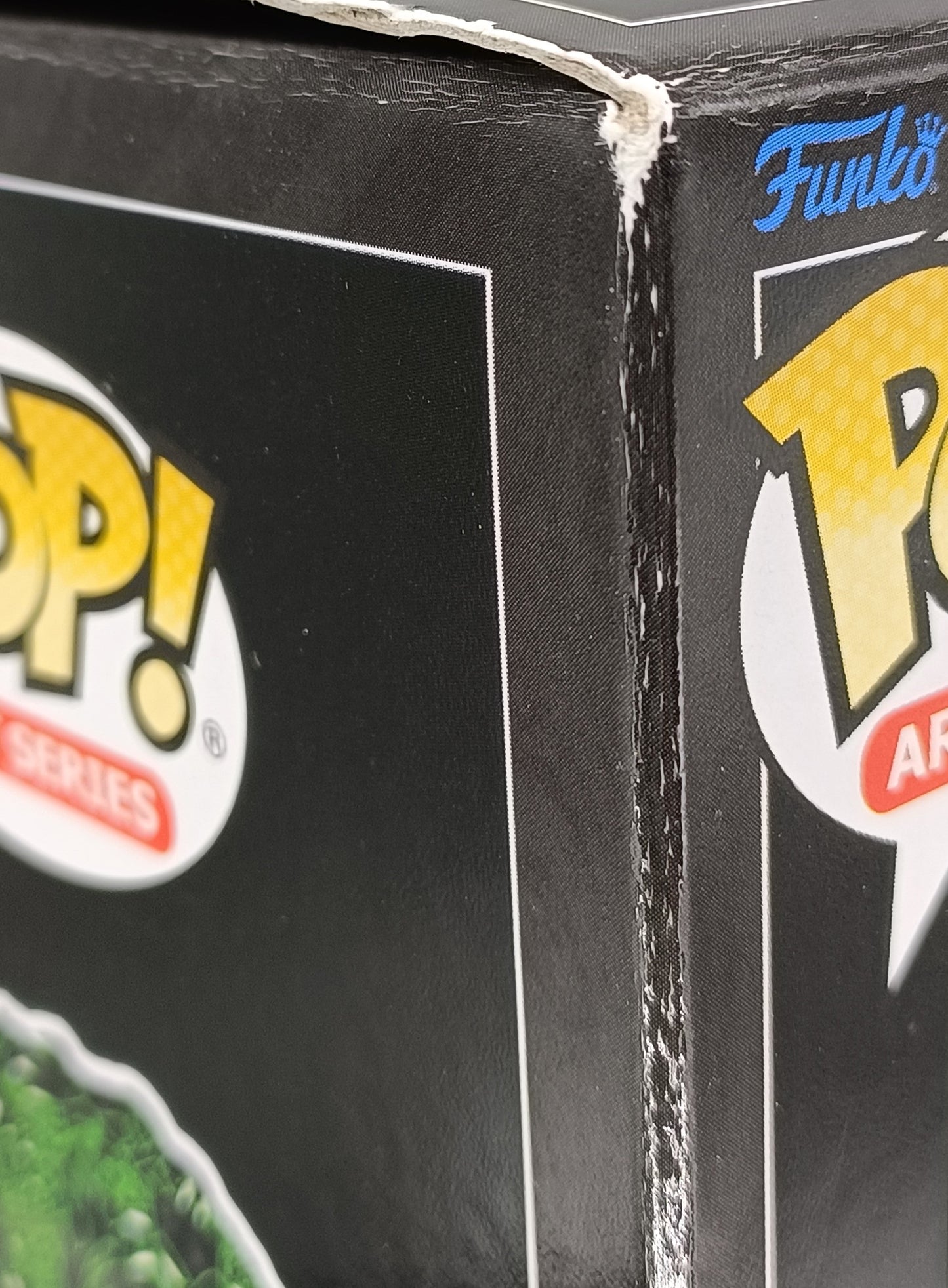 #68 Nakia - Art Series - Marvel Black Panther - Box Damaged Funko POP