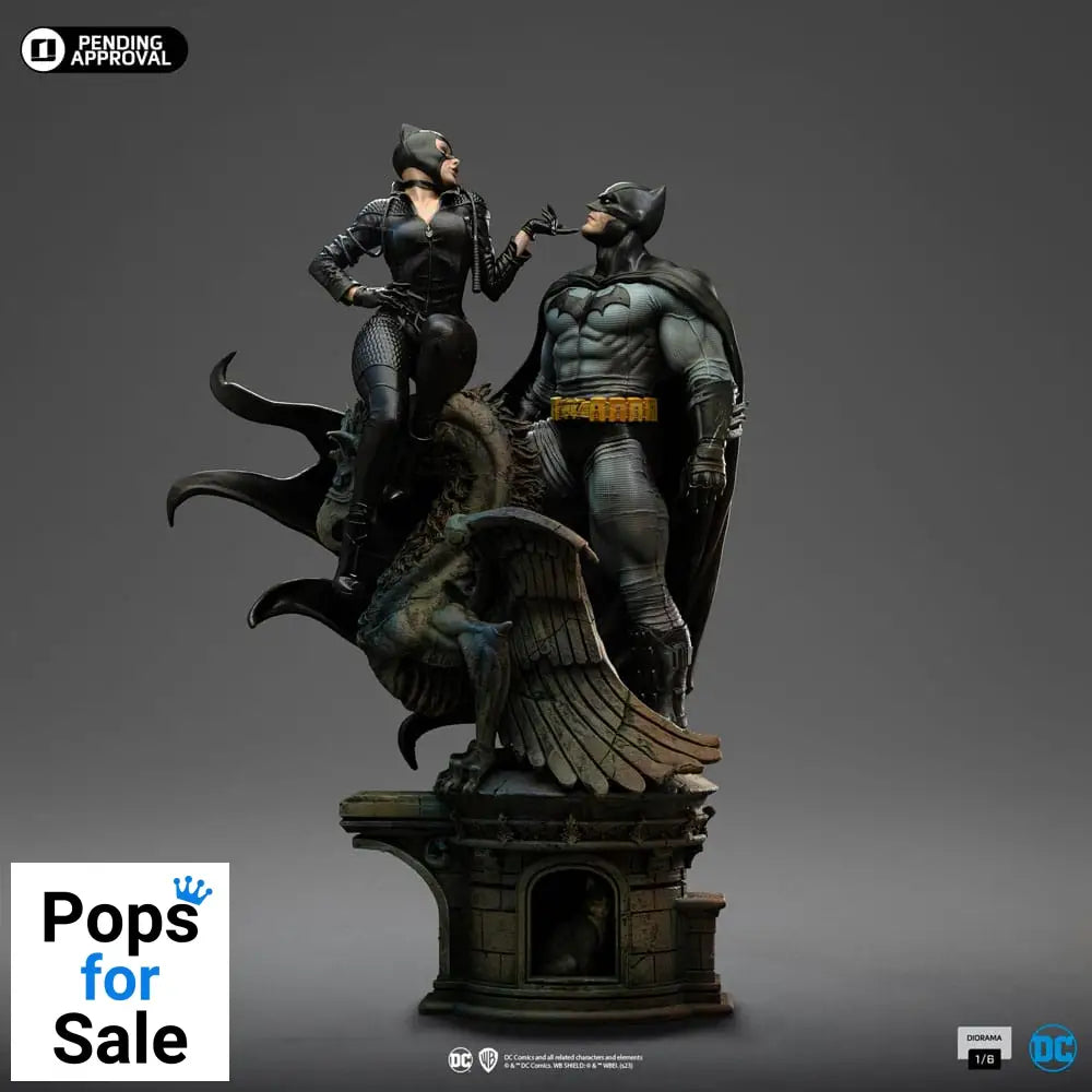 DC Comics Diorama 1/6 Batman & Catwoman 51 cm