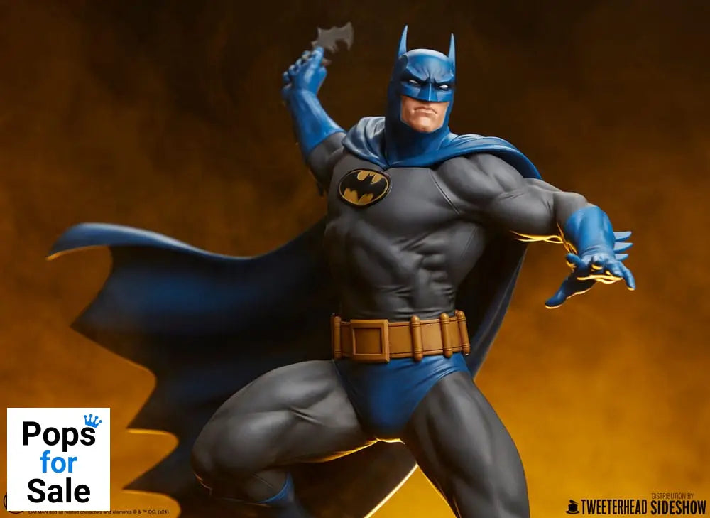 DC Comics Maquette 1/6 Batman (Retro Edition) 50 cm