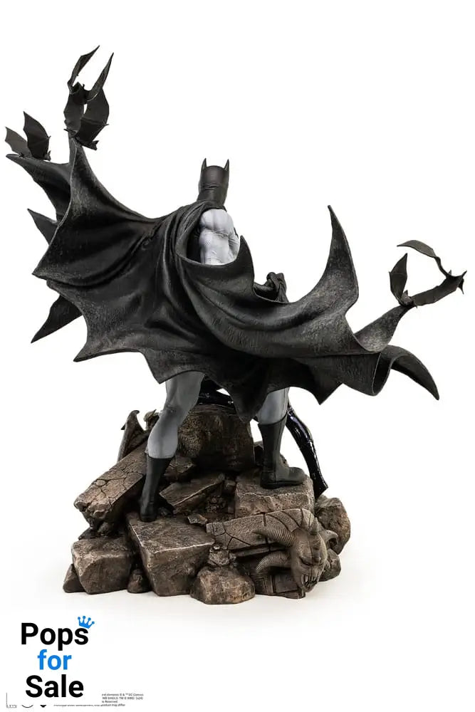 DC Comics Statue 1/4 Batman & Catwoman Reunion 67 cm