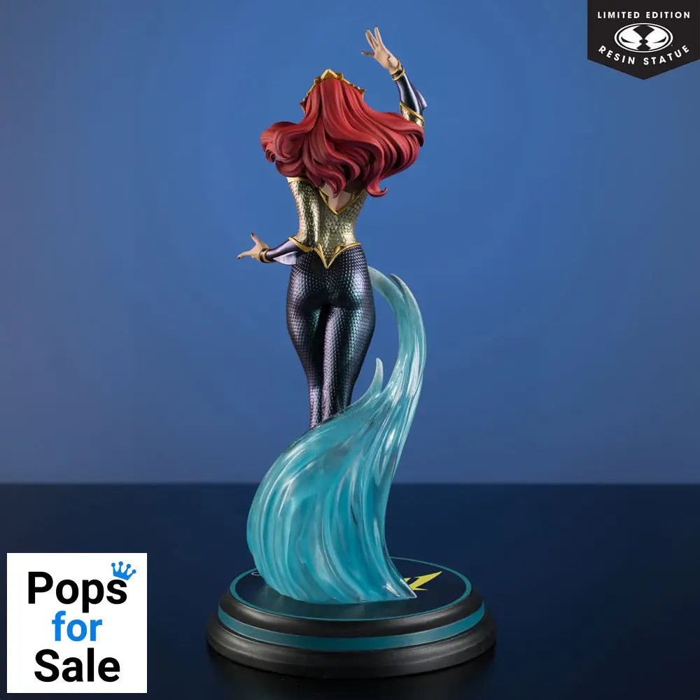DC Direct Cover Girls Statue 1/8 Mera by J. Scott Campbell 26 cm Statues