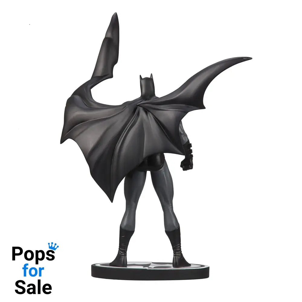 DC Direct  Statue Batman Black & White Batman (by Jorge Jimenez) 27 cm