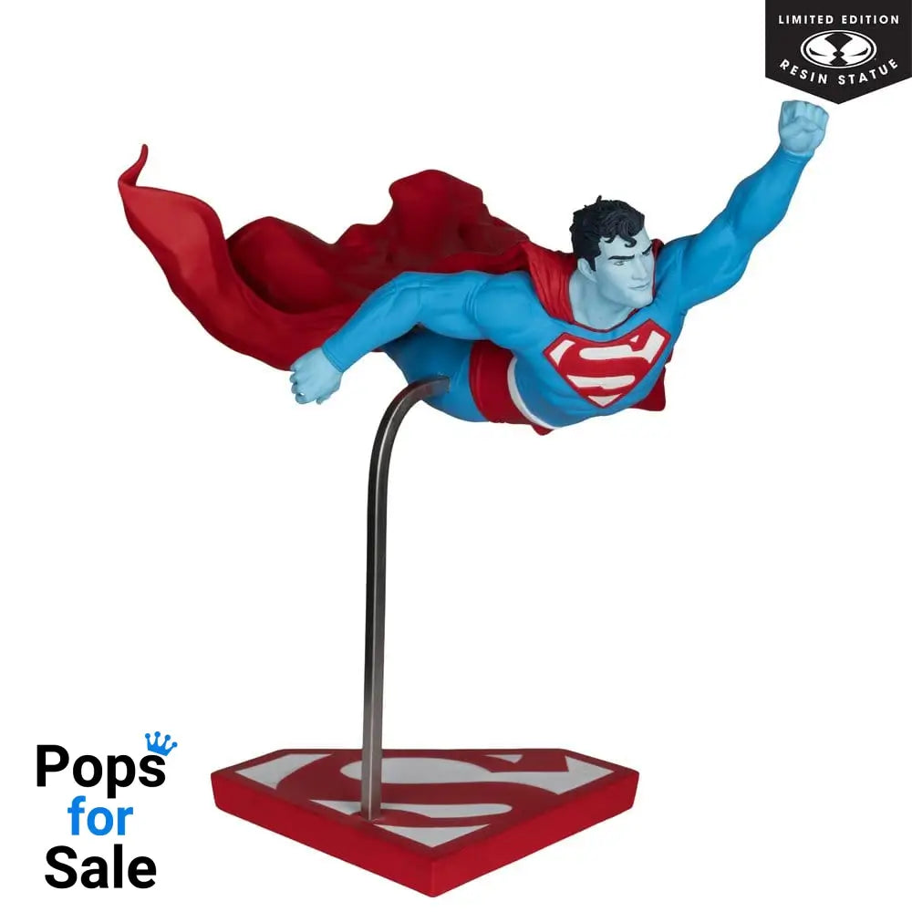 DC Direct Superman Red & Blue Statue 1/10 Superman by Lee Bermejo 26 cm