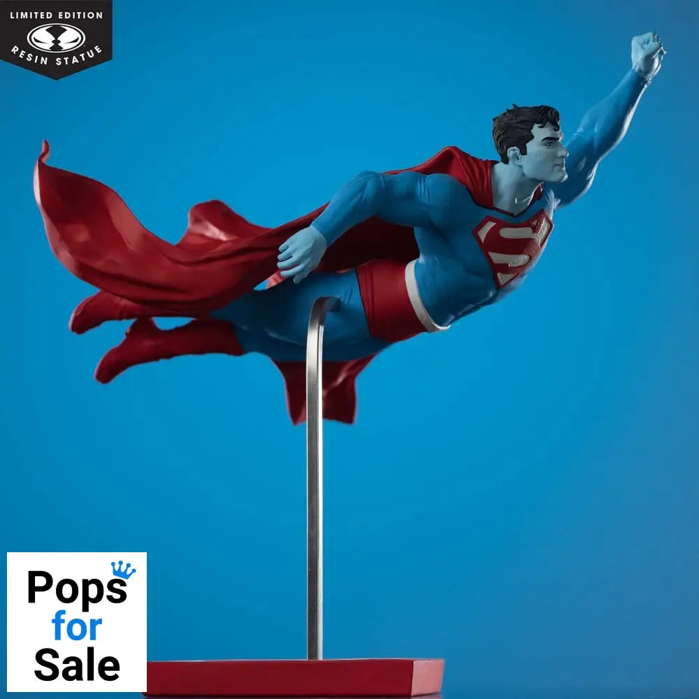 DC Direct Superman Red & Blue Statue 1/10 Superman by Lee Bermejo 26 cm