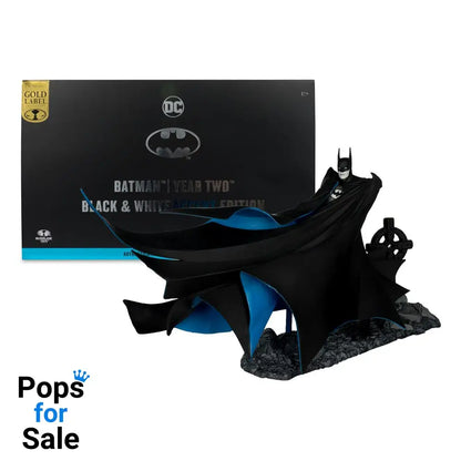 DC Multiverse Action Figure Batman (Batman: Year Two) (Gold Label) 18 cm Action figures