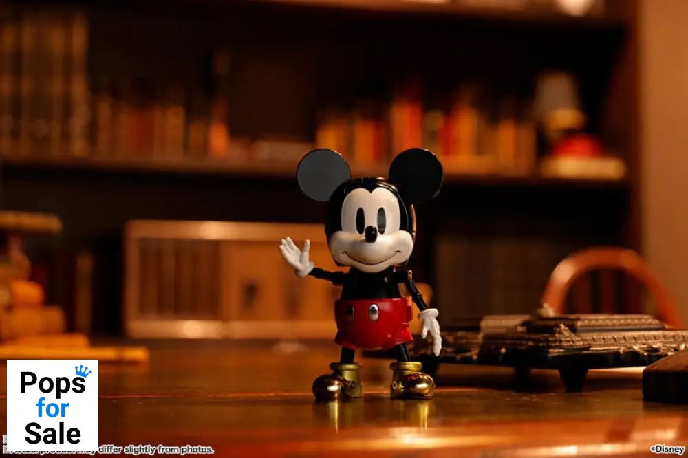 Disney Soul of Chogokin Diecast Action Figure Super Change Mickey Mouse by Kunio Okawara 13 cm