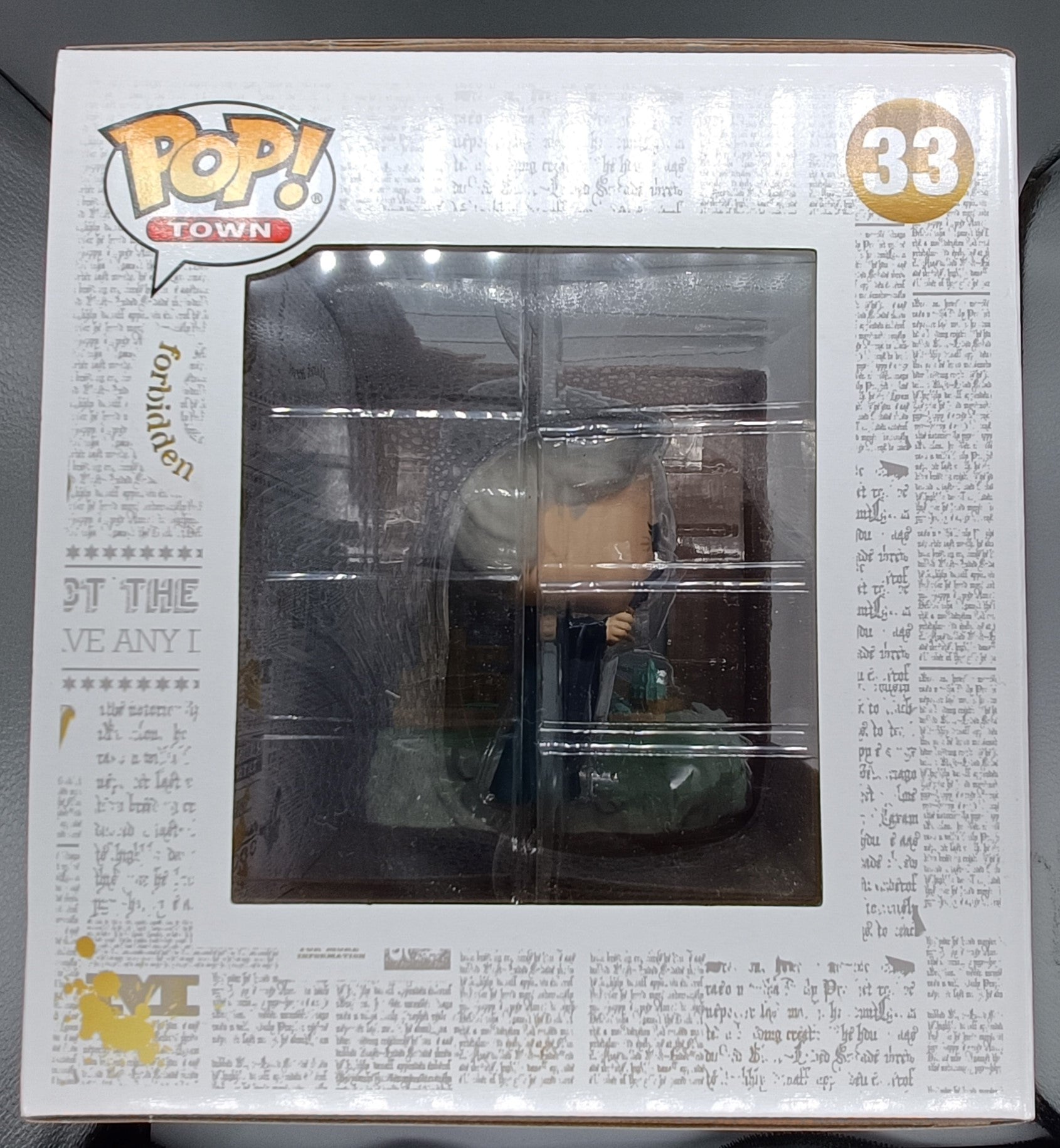 #33 Minerva McGonagall with Hogwarts - Town Harry Potter Funko POP