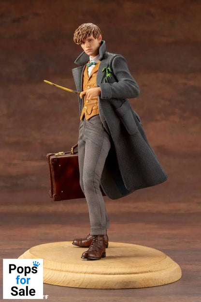 Fantastic Beasts 2 ARTFX+ PVC Statue 1/10 Newt Scamander 18 cm