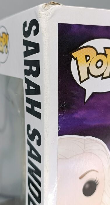 558 Sarah Sanderson (w/ Spider) Disney Hocus Pocus - Box Damaged Funko POP