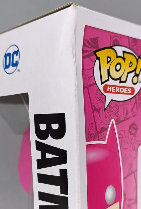 351 Batman (BCA) - DC - Breast Cancer Awareness - Funko POP - Box Damaged