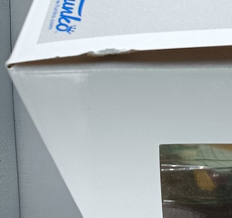 #27 Albus Dumbledore with Hogwarts Harry Potter Town Damaged Box Funko POP