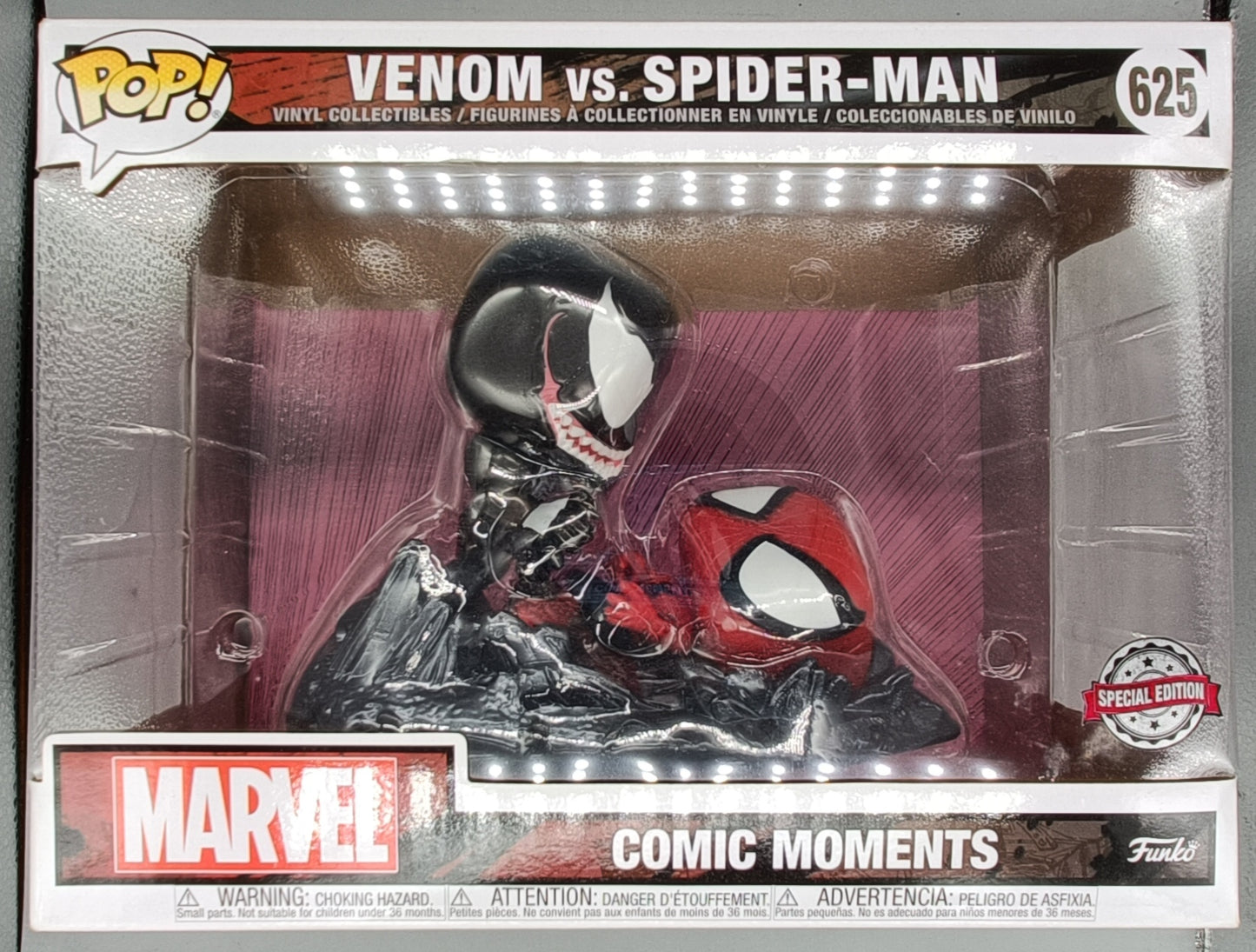 #625 Venom vs. SpiderMan Comic Moment Metallic Marvel Box Damaged Funko POP