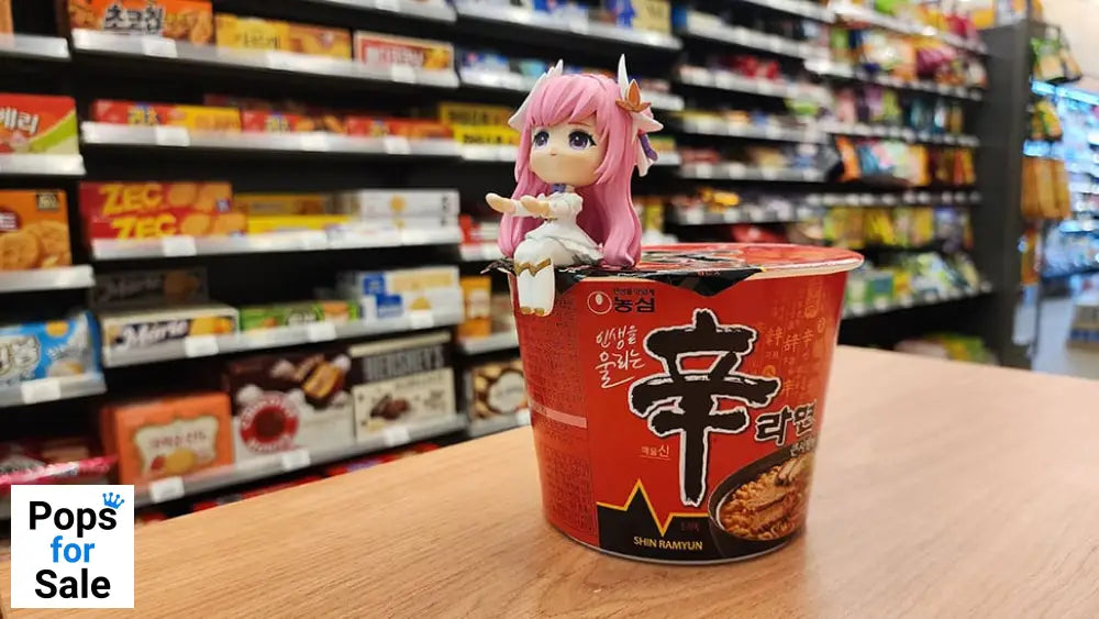 Goddess of Victory: Nikke Cup Noodle Holder PVC Statue Dorothy 9 cm