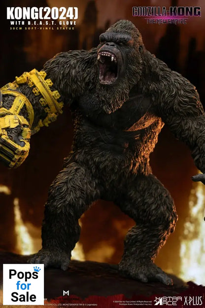 Godzilla vs. Kong: The New Empire Soft Vinyl Statue Kong with B.E.A.S.T. Glove 30 cm Statues