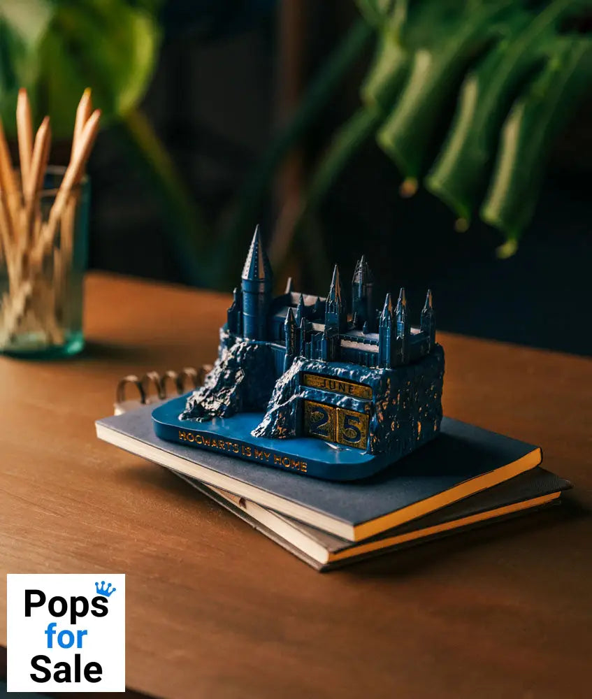 Harry Potter 3D perpetual Calendar Hogwarts