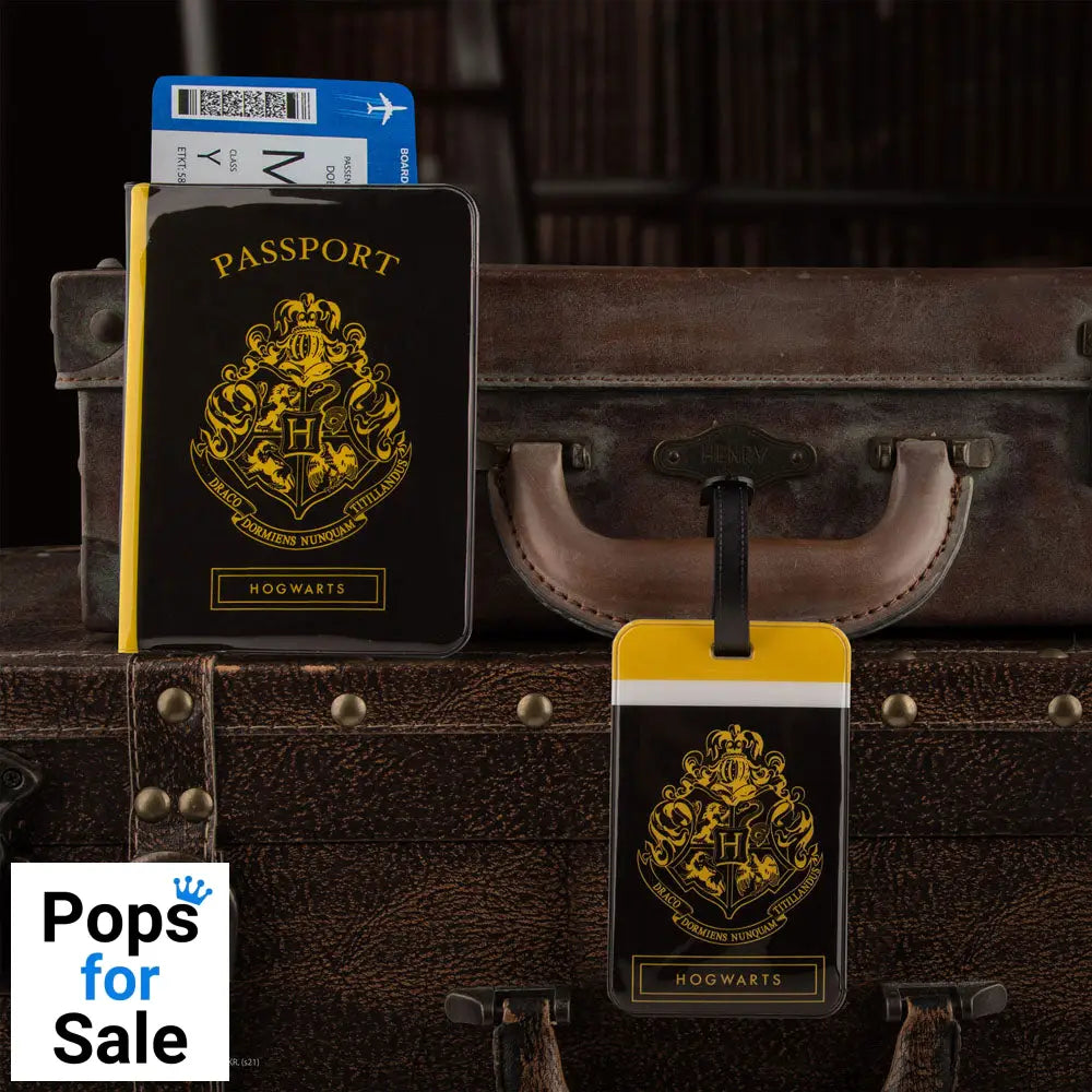 Harry Potter Passport Case & Luggage Tag Set Hogwarts