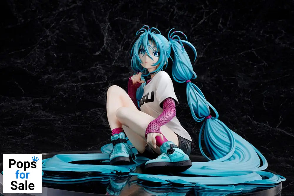 Hatsune Miku Statue 1/4 Yoneyama Mai The Latest Street Style ’Cute’ Limited Edition 17 cm Statues
