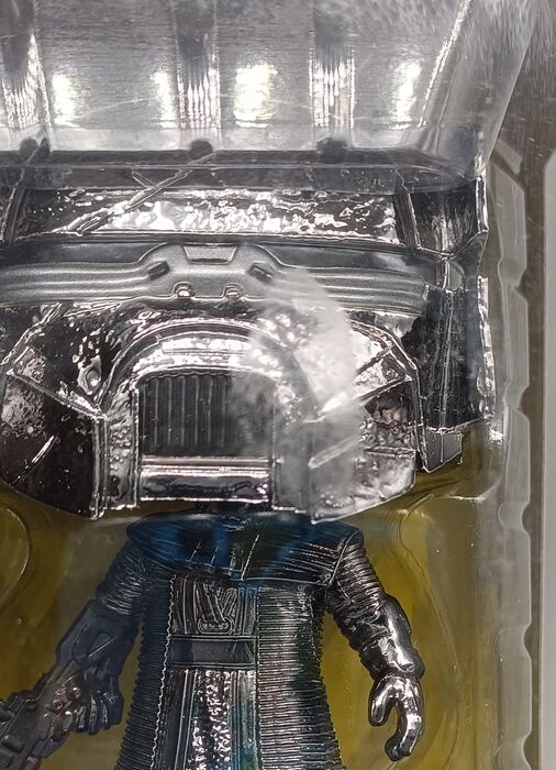 #331 Knight of Ren (Blaster Rifle Hematite) Chrome Star Wars Box Damaged Funko POP