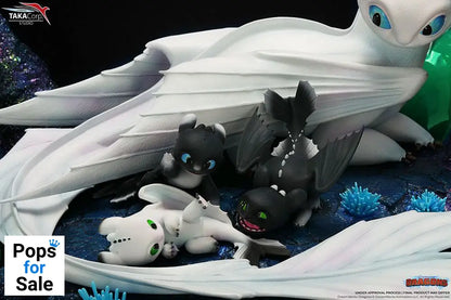 How To Train Your Dragon Statue 1/6 Light Fury & Night Lights 36 cm