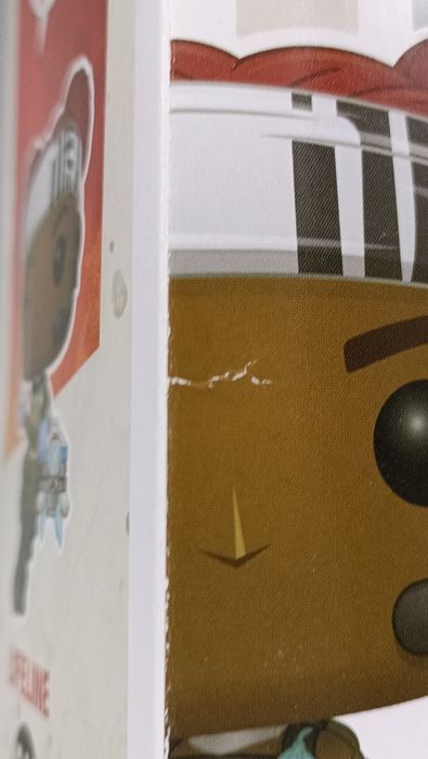 541 Lifeline - Apex Legends - Box Damaged Funko POP