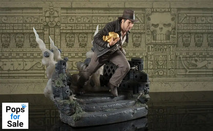 Indiana Jones: Raiders of the Lost Ark Deluxe Gallery PVC Statue Escape with Idol 25 cm Statues