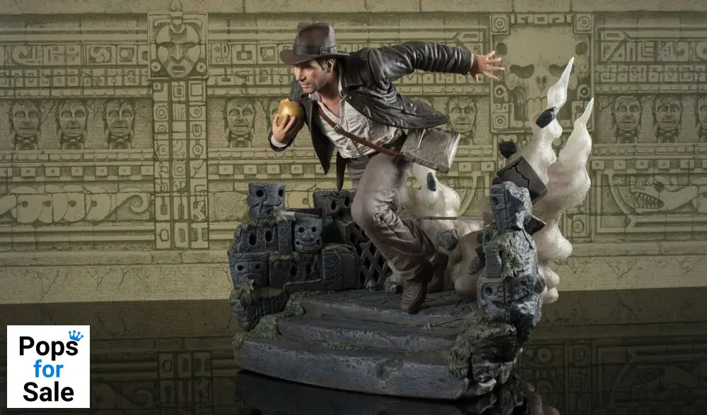 Indiana Jones: Raiders of the Lost Ark Deluxe Gallery PVC Statue Escape with Idol 25 cm