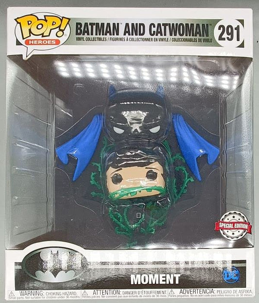 291 Batman and Catwoman - Comic Moment - DC Funko POP - Box Damaged