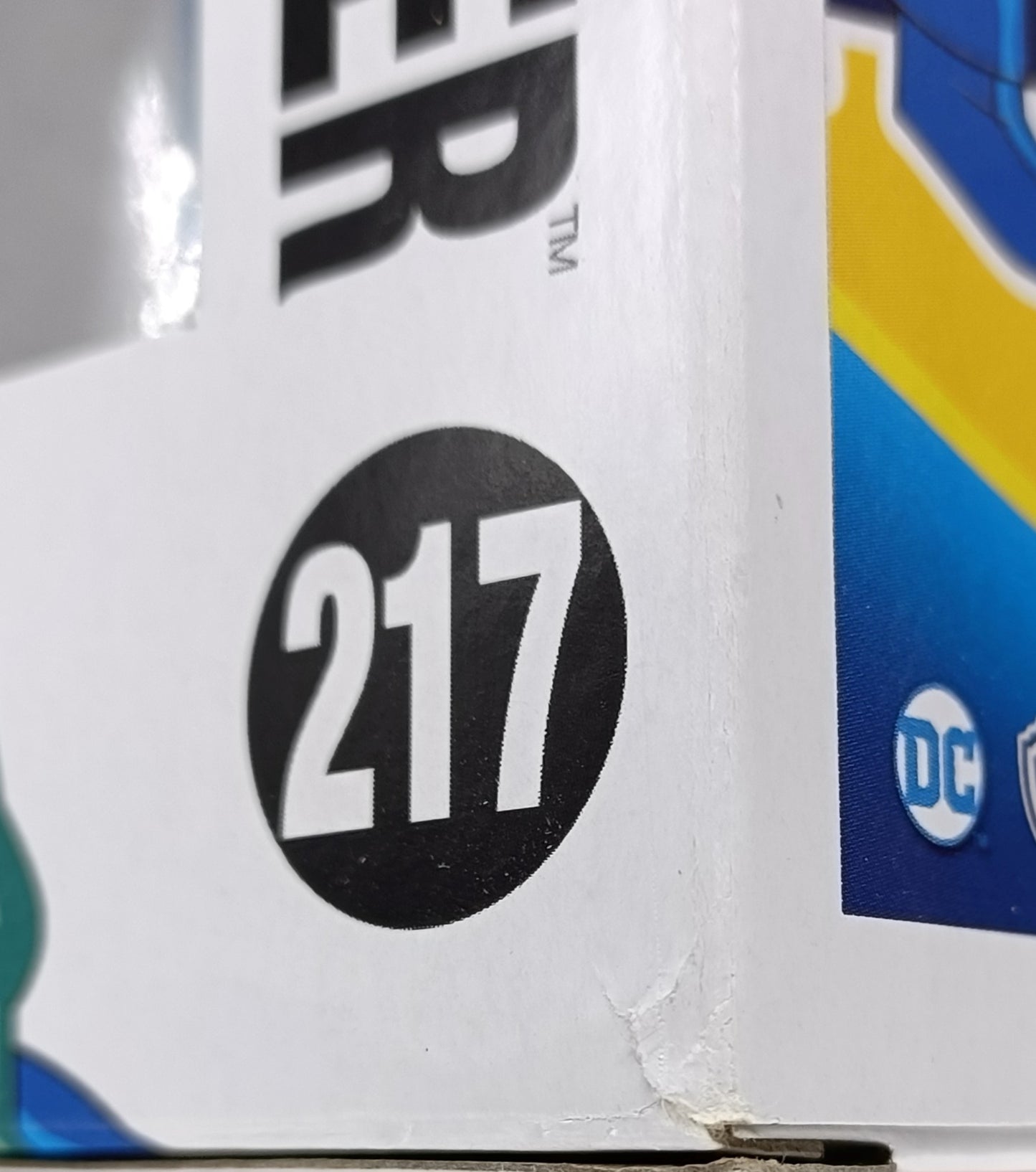 #217 Martian Manhunter - Justice League - Box Damaged Funko POP