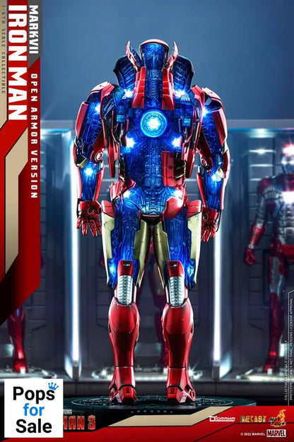 Iron Man 3 Diorama 1/6 Iron Man Mark VII (Open Armor Version) 32 cm
