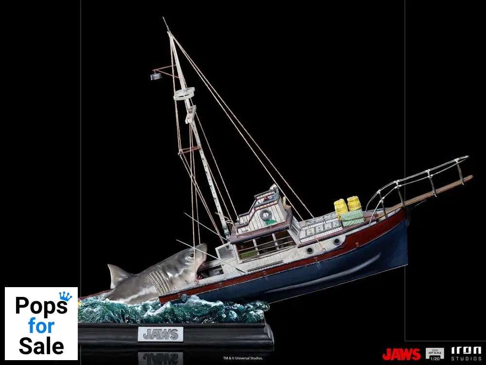 Jaws Demi Art Scale Statue 1/20 Jaws Attack 104 cm